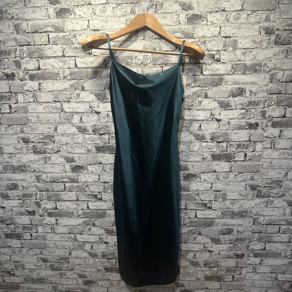 EUC Xxxiticat Dark Green Velour Dress Size XS